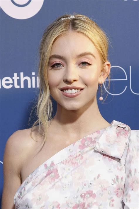 Sydney Sweeney : sa biographie, filmographie, et quelques photos