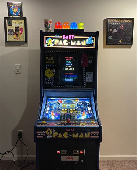 Finally got my Baby Pac-Man holy grail, and made a little Pac-Man ...