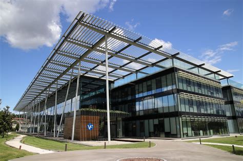 VF Group amplia la propria sede svizzera