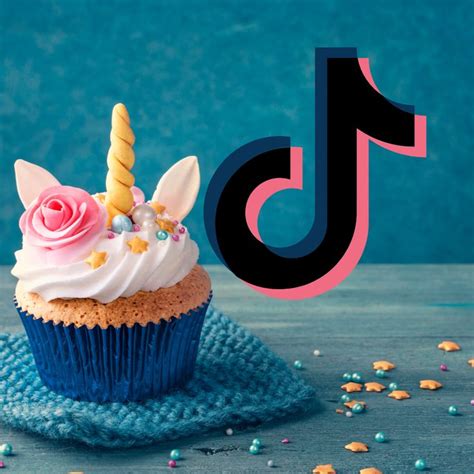 TikTok | Unicorn cupcakes, Birthday candles, Desserts