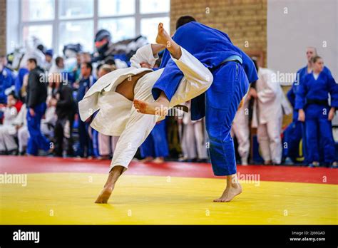 athletes judoists fight judo competition Stock Photo - Alamy