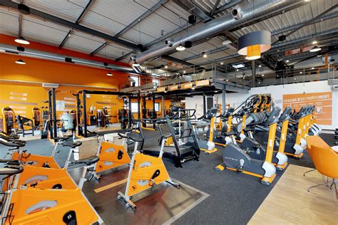 Salle de sport Basic-Fit Toulouse Montaudran av de la Marcaissonne