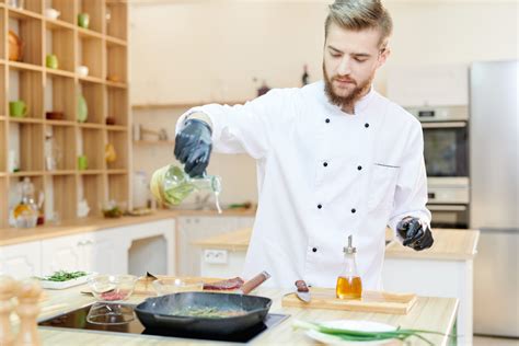 Astuces culinaires : secrets de chefs et grand-mères pour réussir vos ...