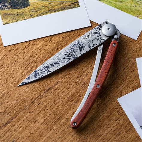 Deejo 37g, Bois corail / Champignon - 37 GR (Standard) - COUTEAUX DE ...