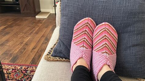 Bombas Gripper Slippers review: Cozy and nonslip - Reviewed
