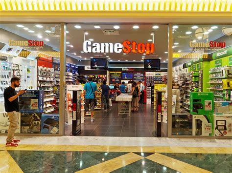 Options Traders Bombard Plummeting GameStop Stock