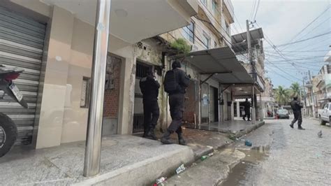 Brésil : vaste opération de police dans des favelas de Rio de Janeiro - RTBF Actus