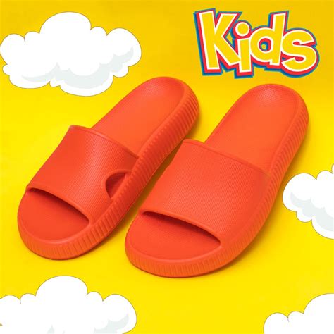 Chinelo Nuvem Infantil Menino e Menina Confortavel e Barato | Shopee Brasil