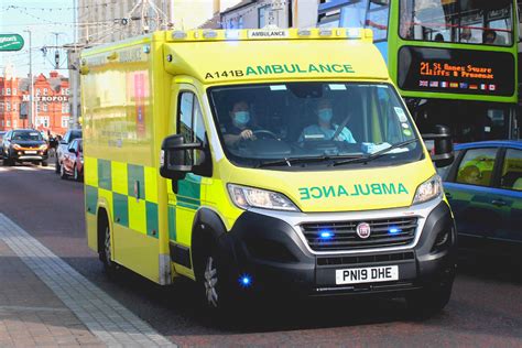 North West Ambulance Service NHS Trust . A141B PN19DHE . B… | Flickr