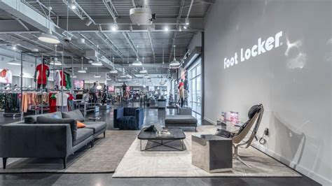 The Foot Locker Community Store is now open in Houston's Third Ward ...