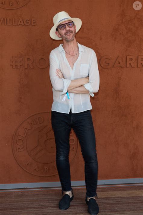 Calogero célibataire, sa drôle de technique pour séduire sa première ...