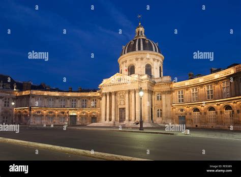 Academie francaise hi-res stock photography and images - Alamy