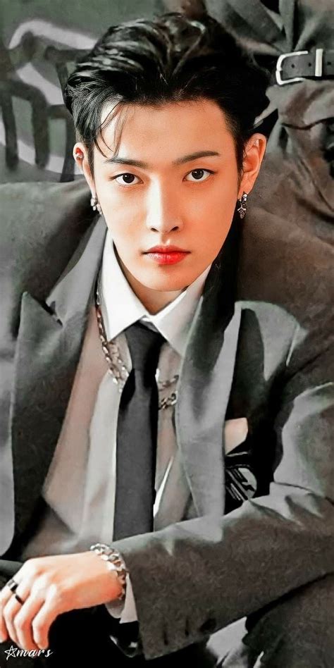 Hongjoong [ATEEZ] | Kim hongjoong, Kpop guys, Oh captain my captain