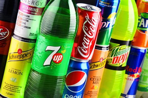 Bouteilles Et Boîtes De Boissons Non Alcoolisées Globales Assorties ...