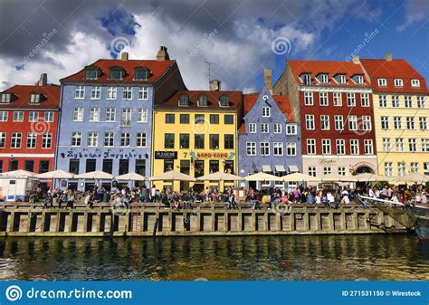 People at Leisure on the Waterfront in Summertime at Nyhavn, Copenhagen ...