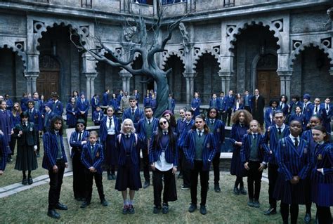 Uniforme : c'est quoi l'expérimentation que veut mettre en place le ...