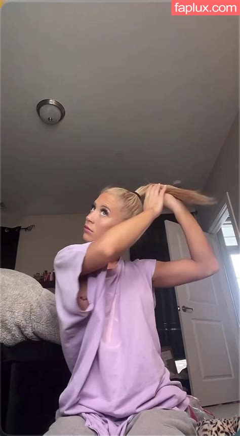 Lizzy Wurst Nipple Slip Tiktok Video Leaked Free Online | Faplux