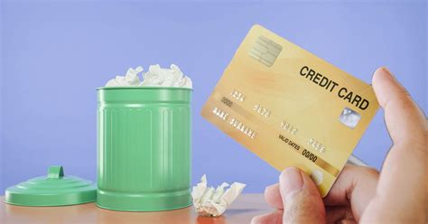 More Australians shunning credit cards as coronavirus fears takes hold