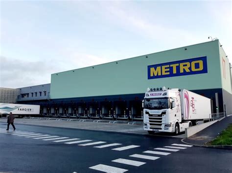 Au Marché international de Rungis, le fournisseur Metro triple sa ...