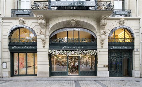 Guerlain | Champs-Élysées - BOÎTE AU FLE