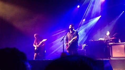 Deftones, Entombed @letrianon, París 22/2/13 - YouTube