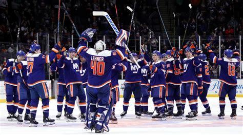 NHL Power Rankings: Islanders surge; Flames, Lightning still lead ...