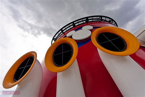 It's All in the Details: The Horns of the Disney Fantasy • The Disney ...