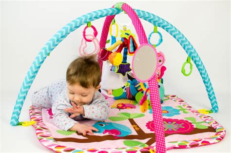 Get a New Tummy Time Mat for your Babies To Play With at Home - Verge ...