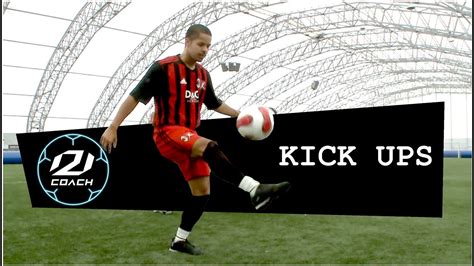 AC Milan Soccer Schools - Lesson 1 - kick Ups