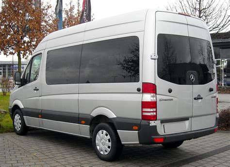 Mercedes-Benz Sprinter - Information and photos - MOMENTcar