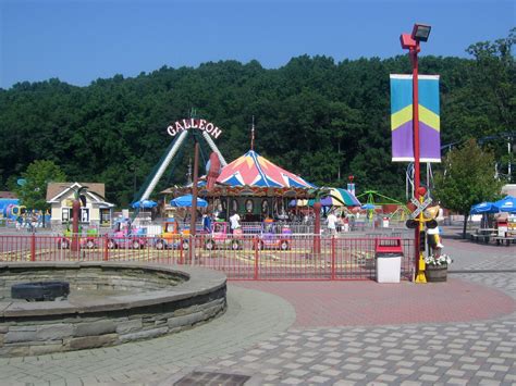 Coaster Trips: 2006: Bowcraft Playland, Playland Park, Quassy Amusement ...