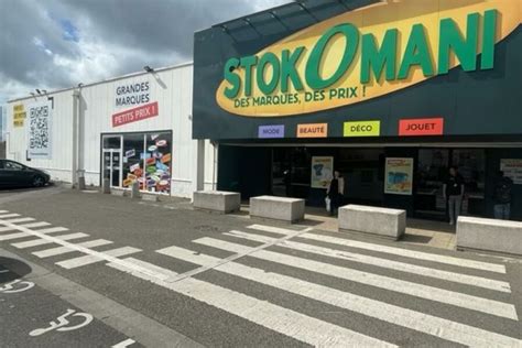 Stokomani fait ses premiers pas à l’étranger