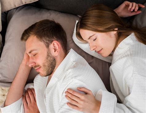 Images de Sommeil Couple – Téléchargement gratuit sur Freepik