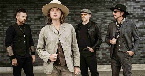 Rival Sons announce new album and releases first single