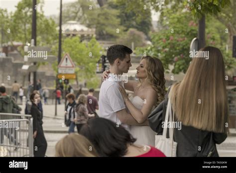 Jeune couple couples amoureux amoureux amoureux Banque de photographies ...
