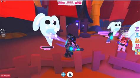 Spirit Showdown mini game in Halloween update for Adopt Me on Roblox ...