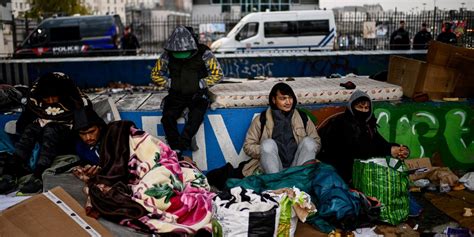 Immigration : le plan du gouvernement pour mieux orienter les migrants ...