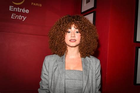 L’influenceuse Lena Situations fait son entrée au musée Grévin - Elle