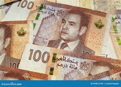 Stack of 100 Moroccan Dirham Banknotes Stock Photo - Image of paper ...