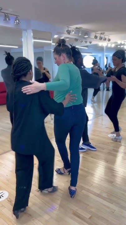 Kizomba | 🇨🇦 | Group Class: Last Dance | Dr Kizomba Studios! #shorts ...