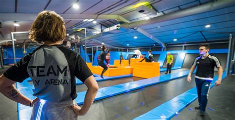 Trampoline park • Boulazac/Périgueux • Anniversaires, groupes • Fly Arena