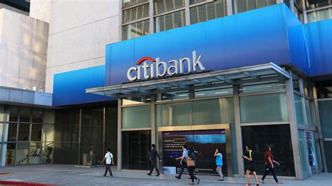 'Thought it was safe,' groans Citibank customer who got security alert ...