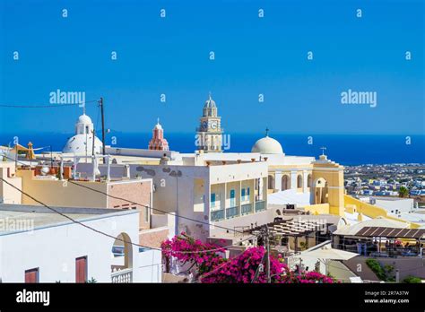 Silhouette de la cathédrale catholique-cathédrale Saint Jean-Baptiste ...