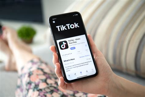 TikTok eCommerce: 11 Steps to increase sales