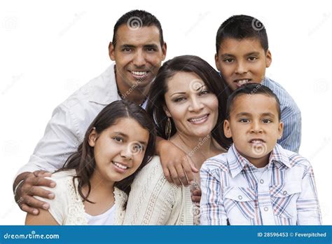 Verticale Hispanique Attrayante Heureuse De Famille Sur Le Blanc Image ...