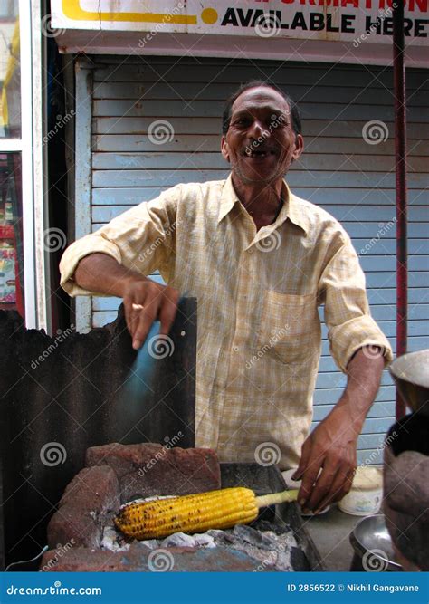 Préparation de maïs photo stock. Image du asie, frais - 2856522