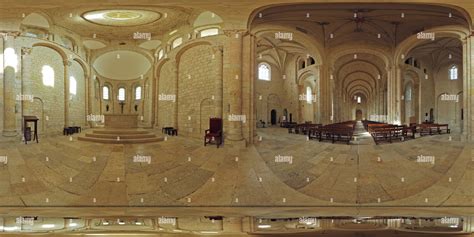 360° view of Chœur de l'abbaye de Moirax - France - Alamy