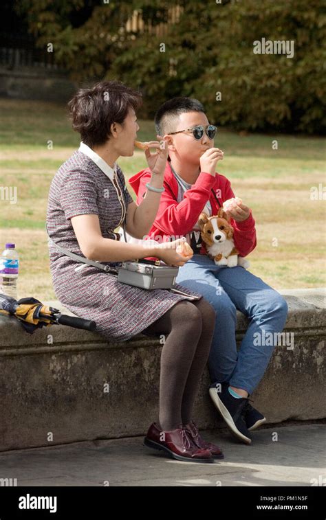 Mère et fils chinois Banque de photographies et d’images à haute ...