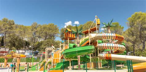 Holiday Green Village Plus | Riviera | Eurocamp