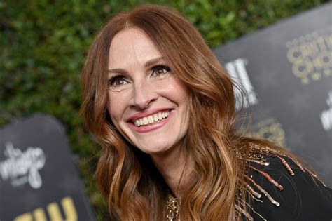 Julia Roberts covers British Vogue, talks family, career and more